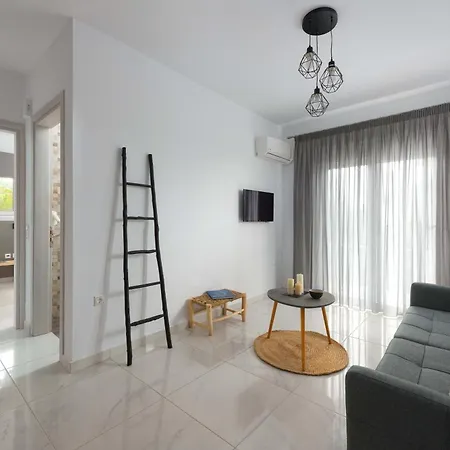 L & C Boutique 4* Kremastí