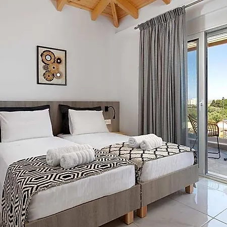 L & C Boutique 4* Kremastí