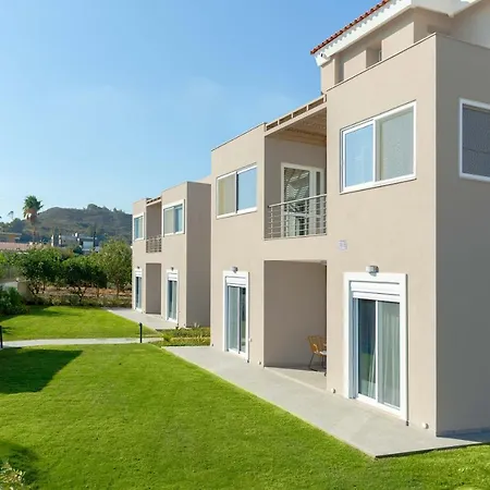 L & C Boutique Aparthotel