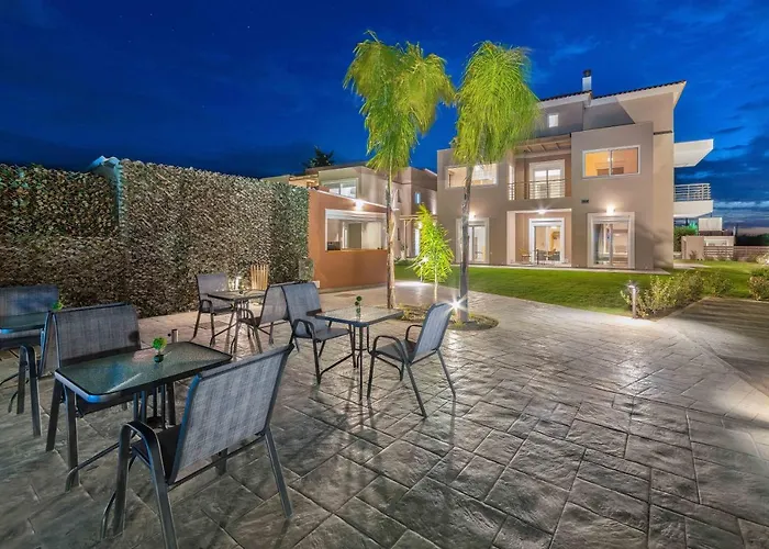 L & C Boutique Apartahotel 4*