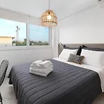 L & C Boutique Aparthotel Kremastí