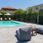 Aparthotel L & C Boutique