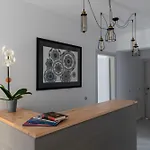 Aparthotel L & C Boutique Kremastí