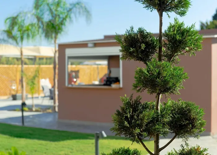 Apart Otel L & C Boutique Kremastí